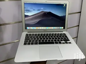 Laptop Apple MacBook Air 4GB Intel Core i5 SSD 500GB