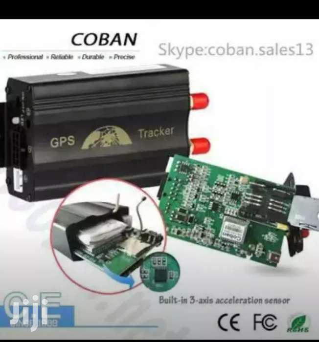 Simultaneously Track One Car From Different Devices.