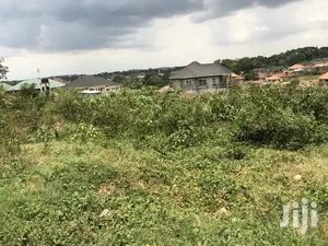 Kiira Nakwero Lovely Plot Near Main Road for Sale