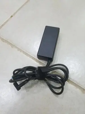 HP Blue Pin Charger
