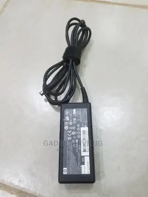 New HP Big Pin Charger