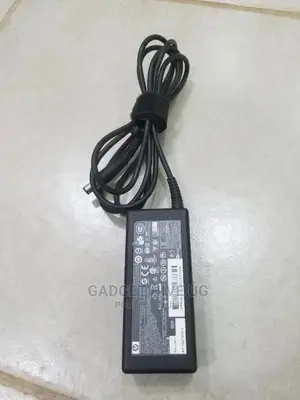 New HP Big Pin Charger