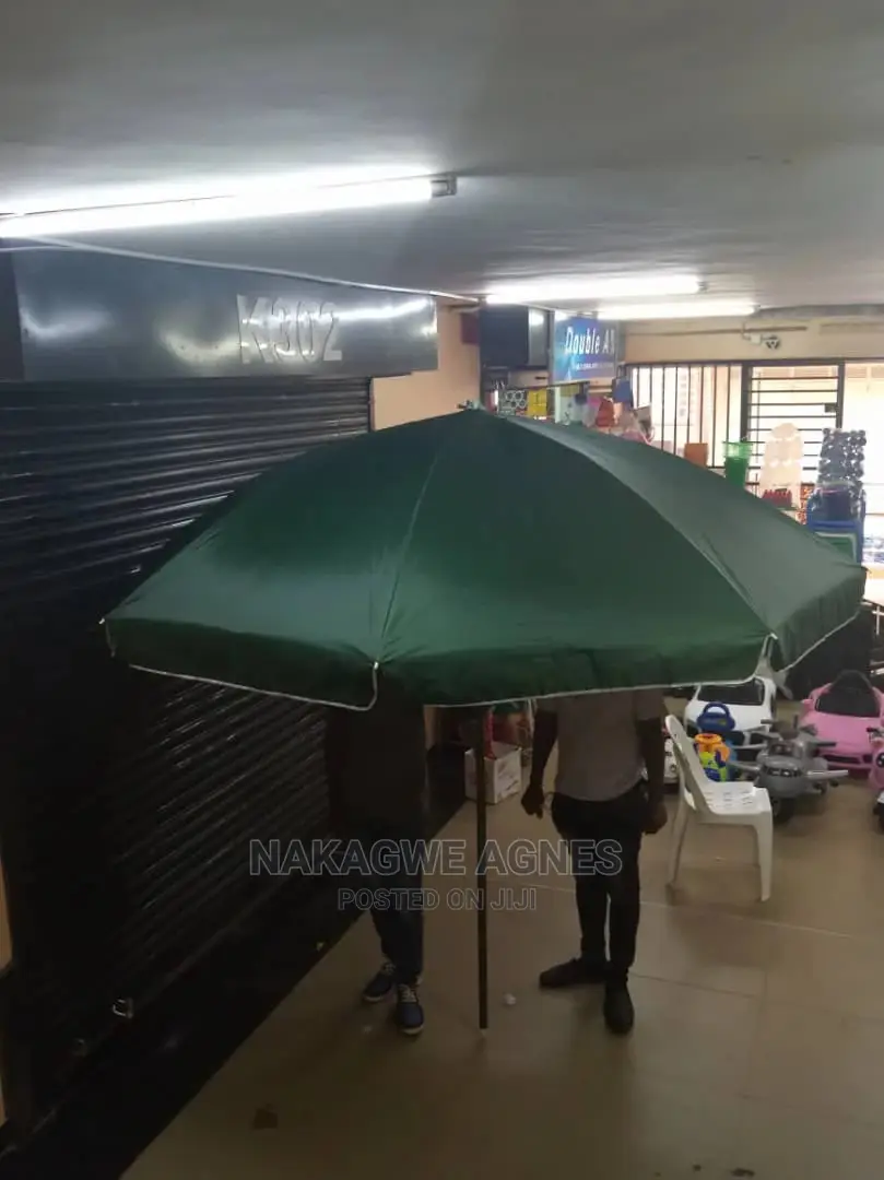 Large Bussines Umbrella