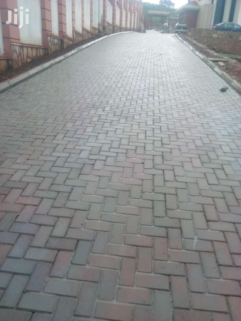 Compound Paving