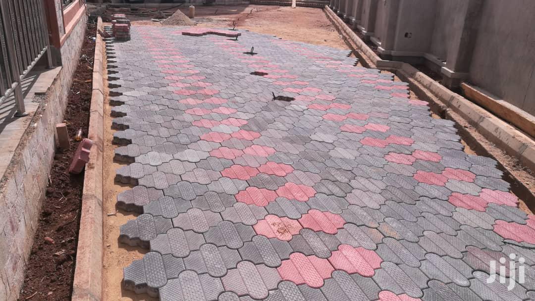 Compound Paving