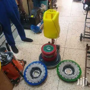Floor Cleaning Machine
