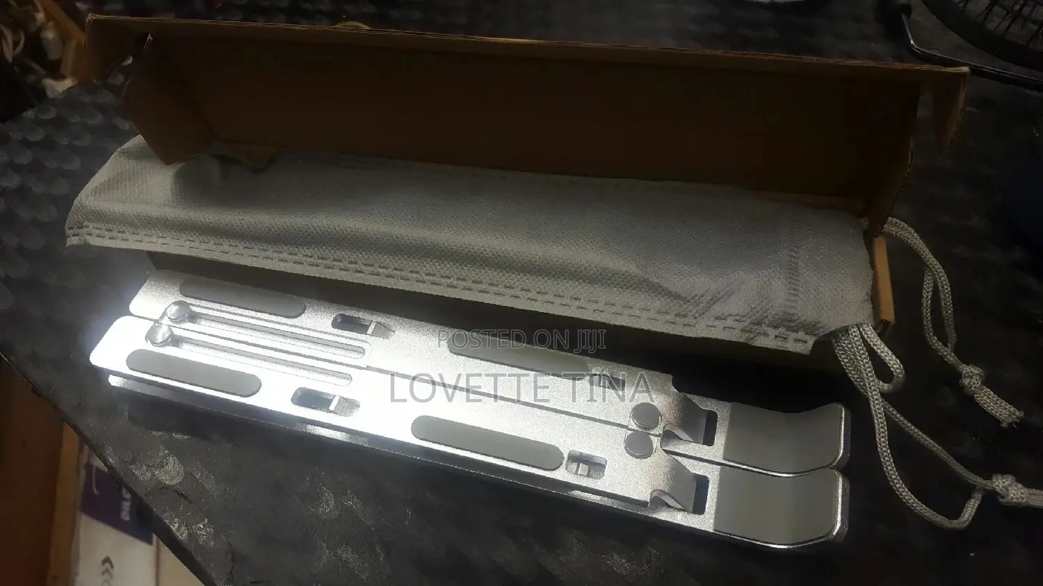 Laptop Sleek Aluminium Stand