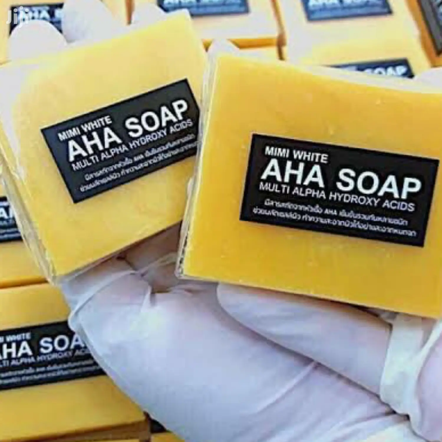 Mimi White Pure Brightening Alpha Hydrox Vitamin C AHA Soap
