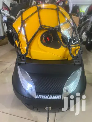 Motorcycle Top Box With Rack