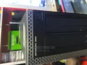 Desktop Computer Dell 4GB Intel Core I5 500GB