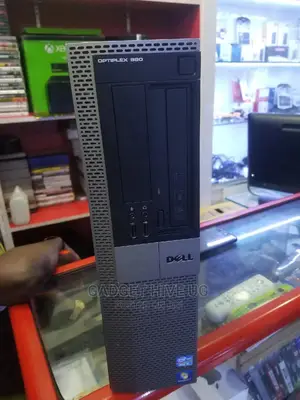Desktop Computer Dell 4GB Intel Core I5 500GB