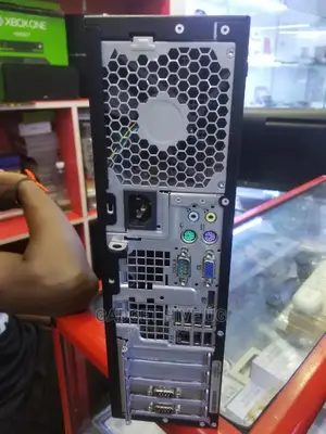Desktop Computer HP 4GB Intel Core I5 500GB