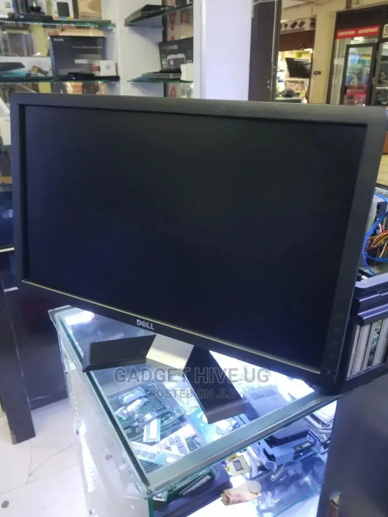 19" Wide Monitor