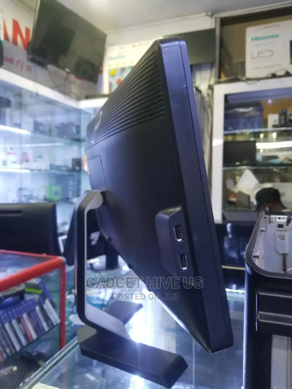 19" Wide Monitor