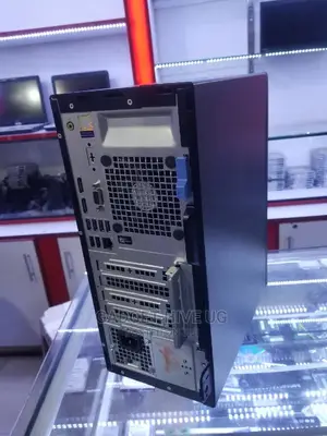 Desktop Computer Dell OptiPlex 5060 4GB Intel Core I5 500GB
