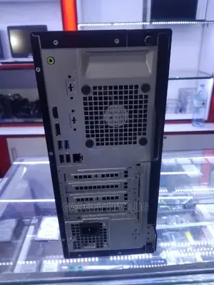 Desktop Computer Dell OptiPlex 3060 4GB Intel Core I3 500GB