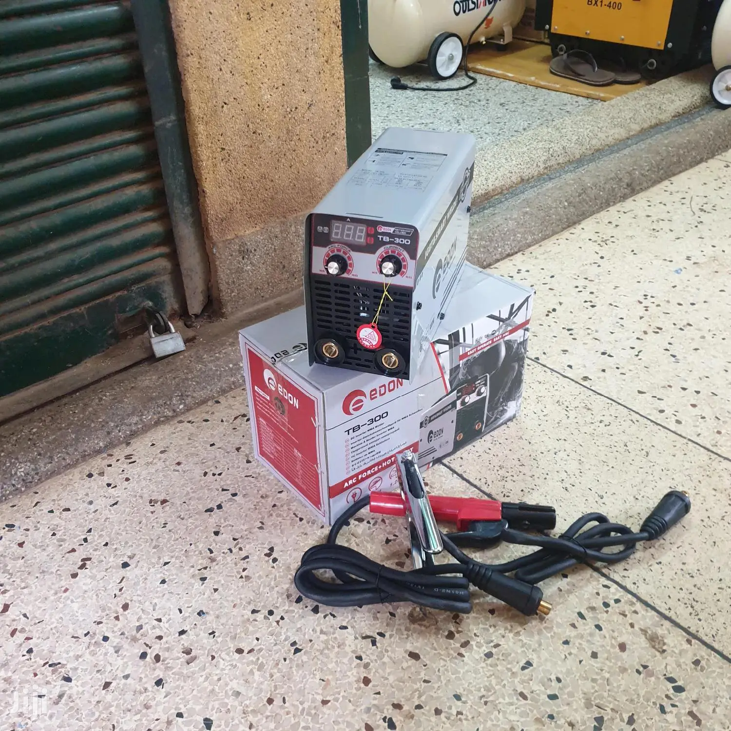 TB300 Welding Machine