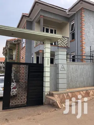 3 Bedroom House In Kisaasi For Sale