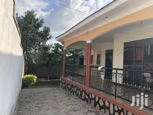 Kira Nice Bungalow on Sell