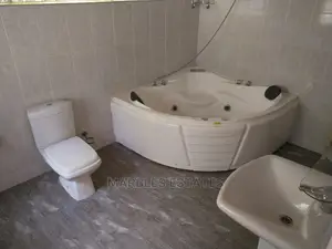 Nice House For Rent In Bugolobi With A Pool