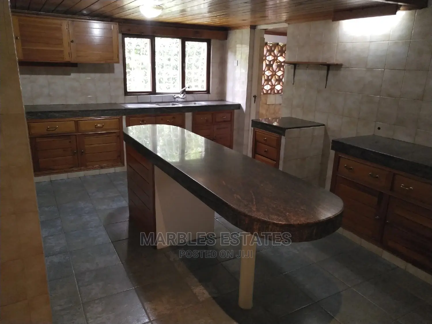 Nice House For Rent In Bugolobi With A Pool