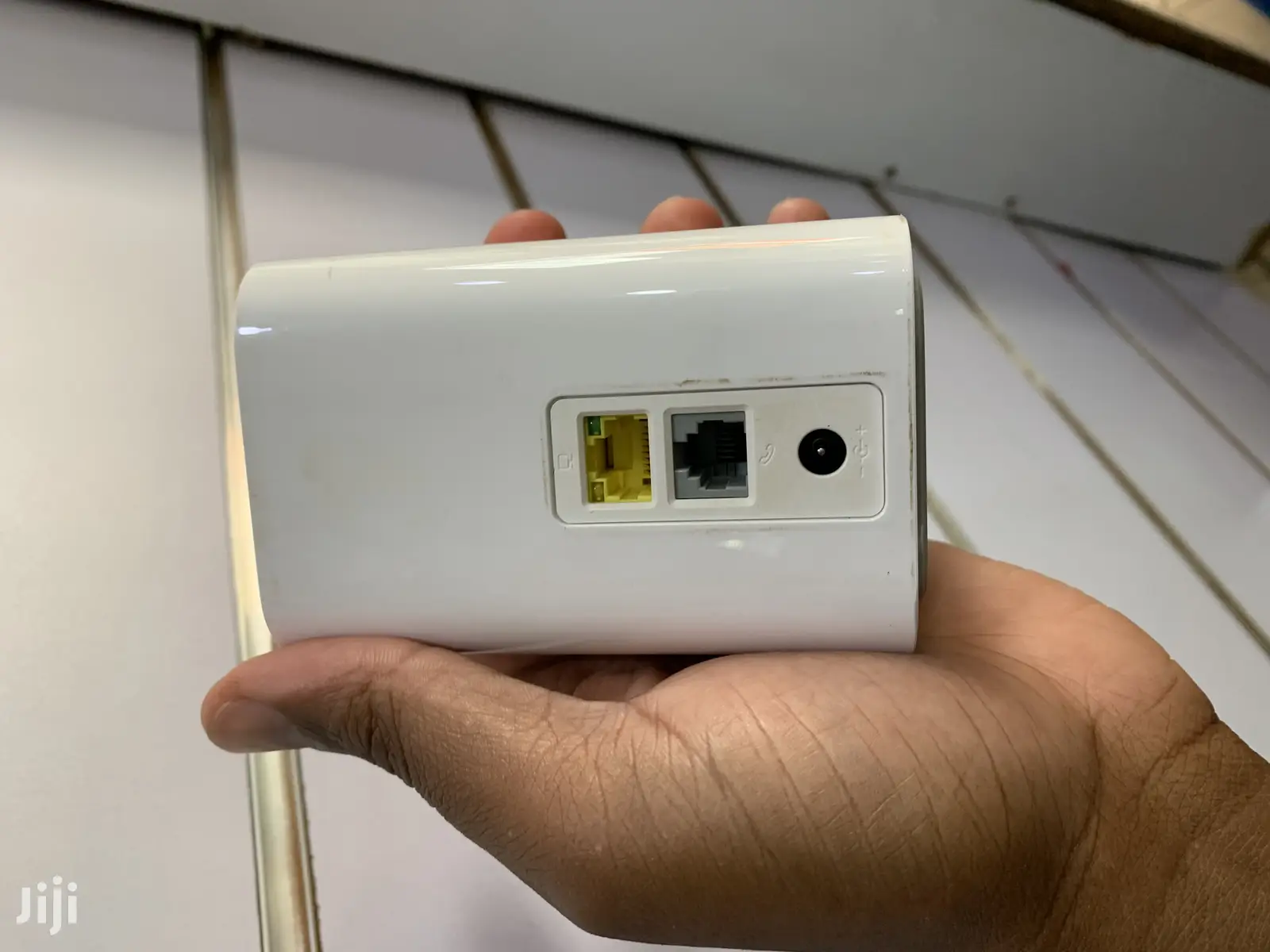 Wireless And Lan Huawei Cube Unlocked To All Networks