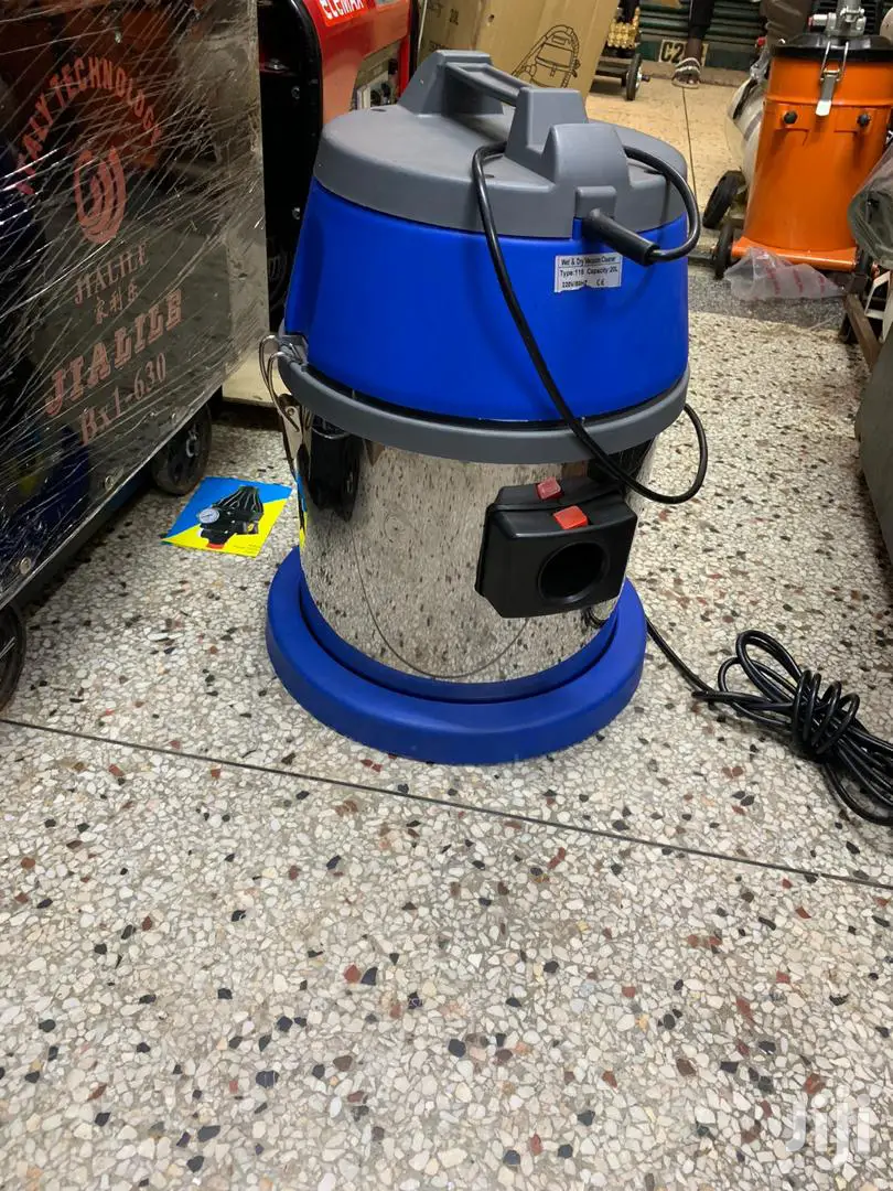 Vaccum Cleaner 20 Litres