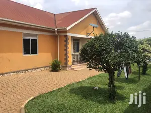 Bweyogerere Buto Four Unit 3bedroom Rentals on Sell