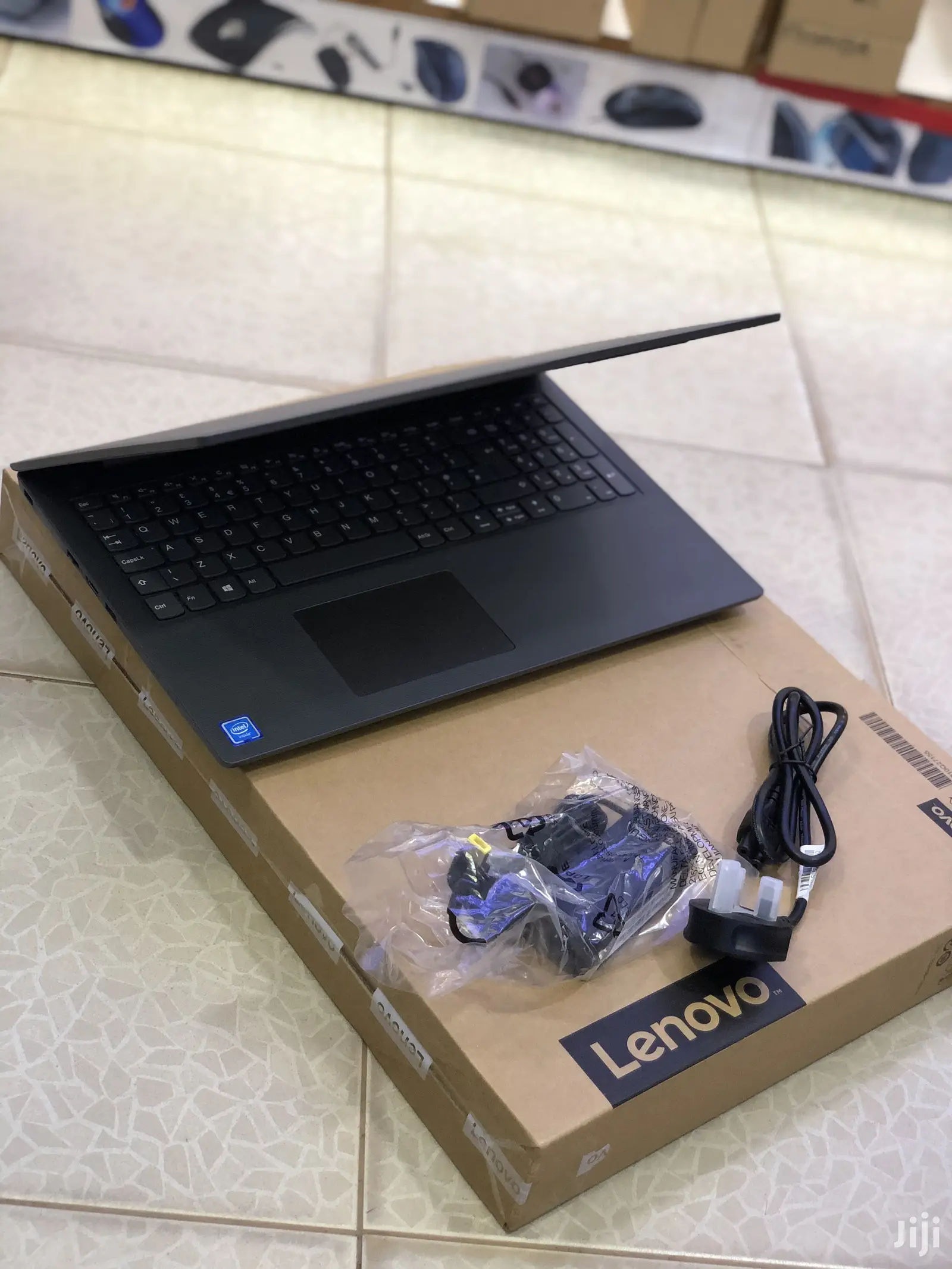 New Laptop Lenovo IdeaPad 110 4GB Intel HDD 1T