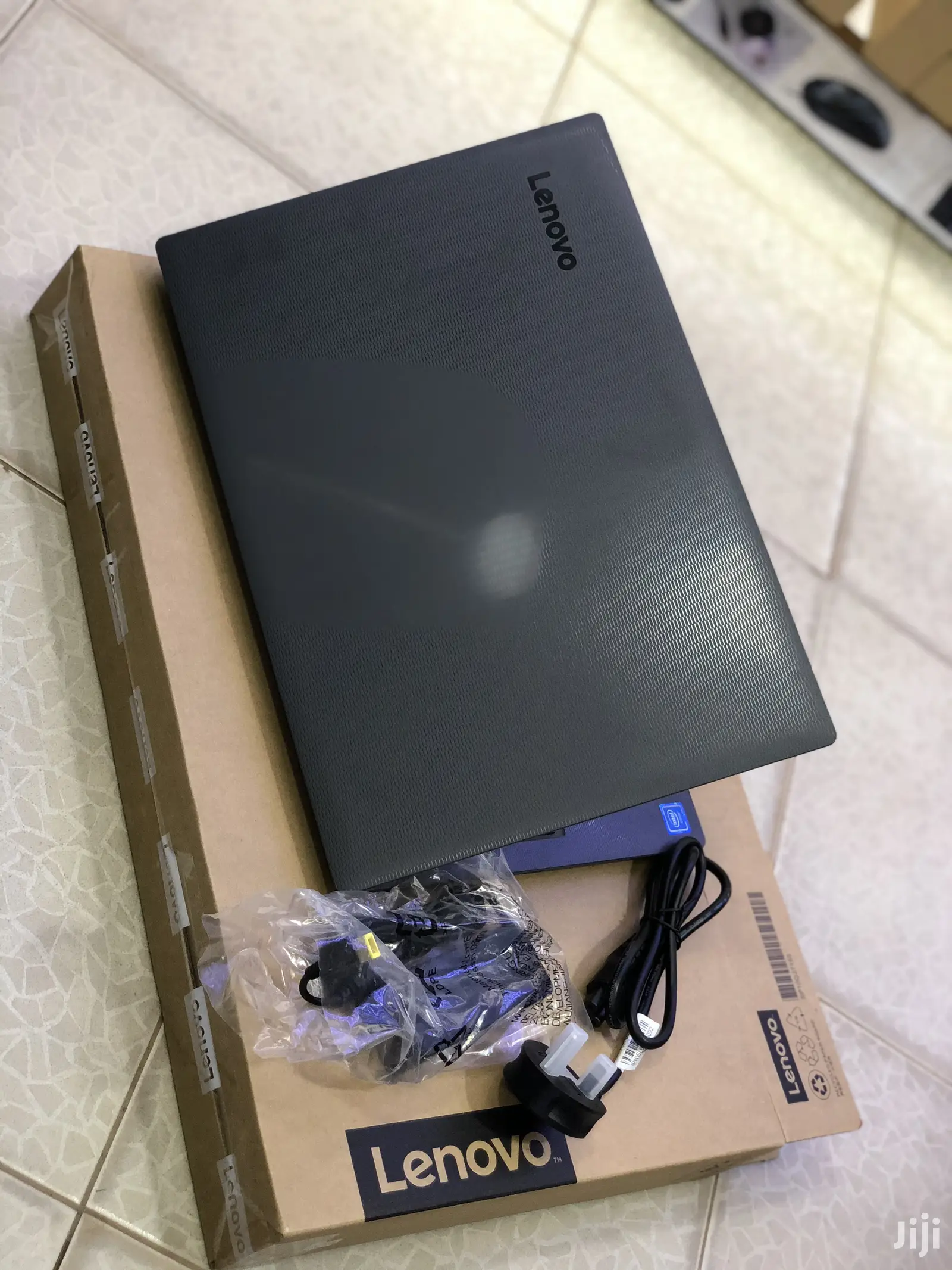 New Laptop Lenovo IdeaPad 110 4GB Intel HDD 1T