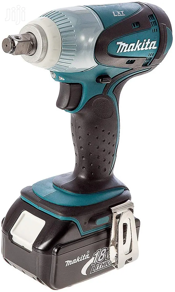 MAKITA Cordless 1/2in 18V Impact Wrench