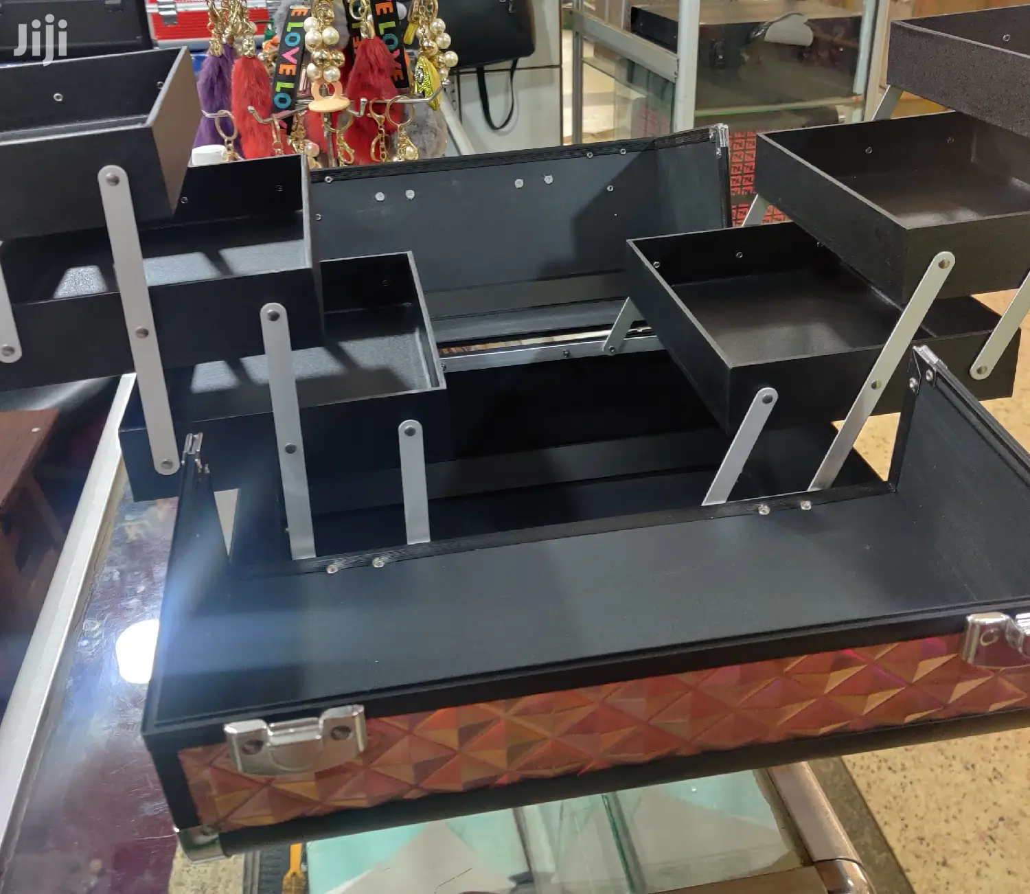 Large Capacity Makeup Train Cases Makeup Box and Jewelry Box