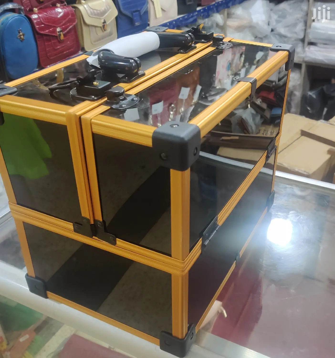 Large Capacity Makeup Train Cases Makeup Box and Jewelry Box