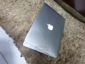 Laptop Apple MacBook Air 2017 4GB Intel Core I5 SSHD (Hybrid) 128GB