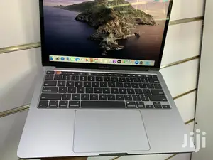 New Laptop Apple MacBook Pro 8GB Intel Core i5 SSD 256GB