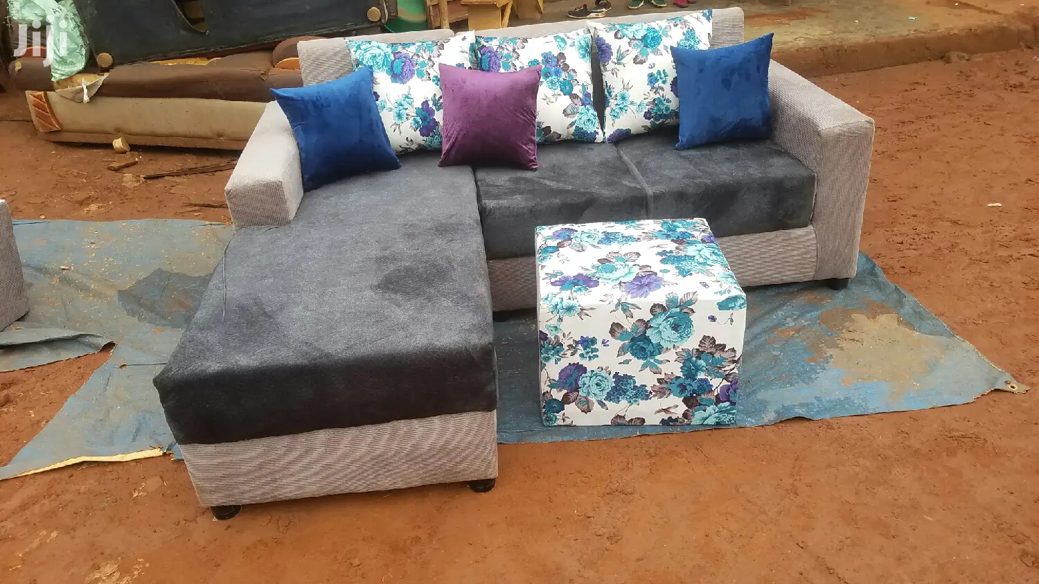 Mini L Sofa