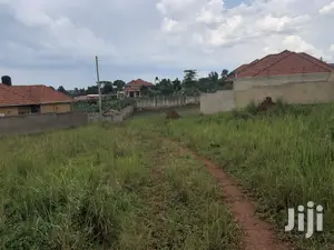 Kira Affordable Plot Near Tarmack on Sell