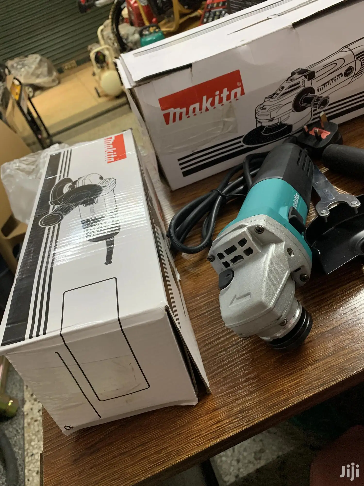 Makita Small Grinder