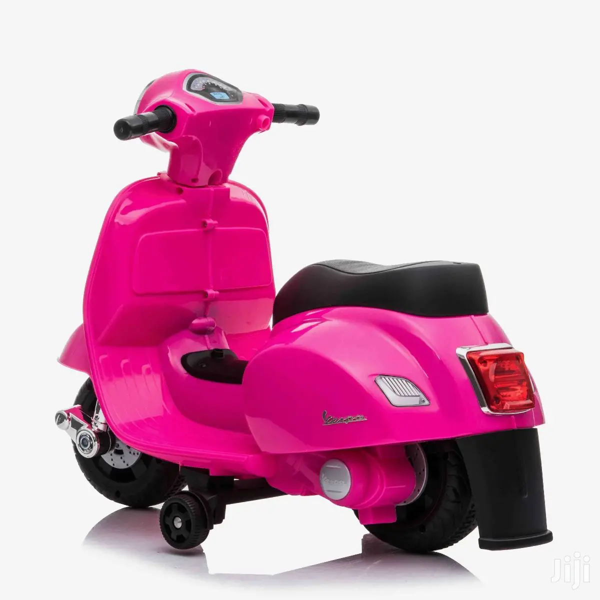 UK Licensed Vespa GTS 6V Ride on Scooter With Stabiliser 30W
