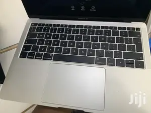 Laptop Apple MacBook Air 16GB Intel Core i5 SSD 512GB