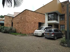 5 Bedrooms Town House For Rent In Kololo