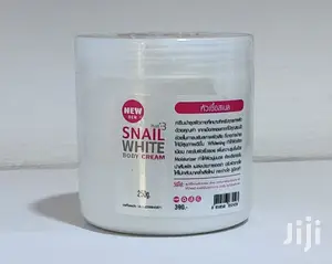 Snail White Lightening Body Care Cream