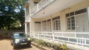 Colonial Resident