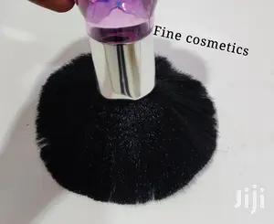Professional Makeup Large Powder Brush For Cool Finishing