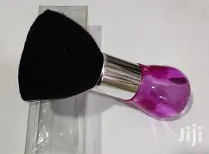 Professional Makeup Large Powder Brush For Cool Finishing