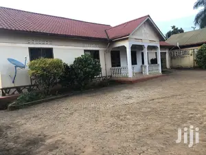 29 Decimals House In Bweyogerere Near Tarmack On Sell