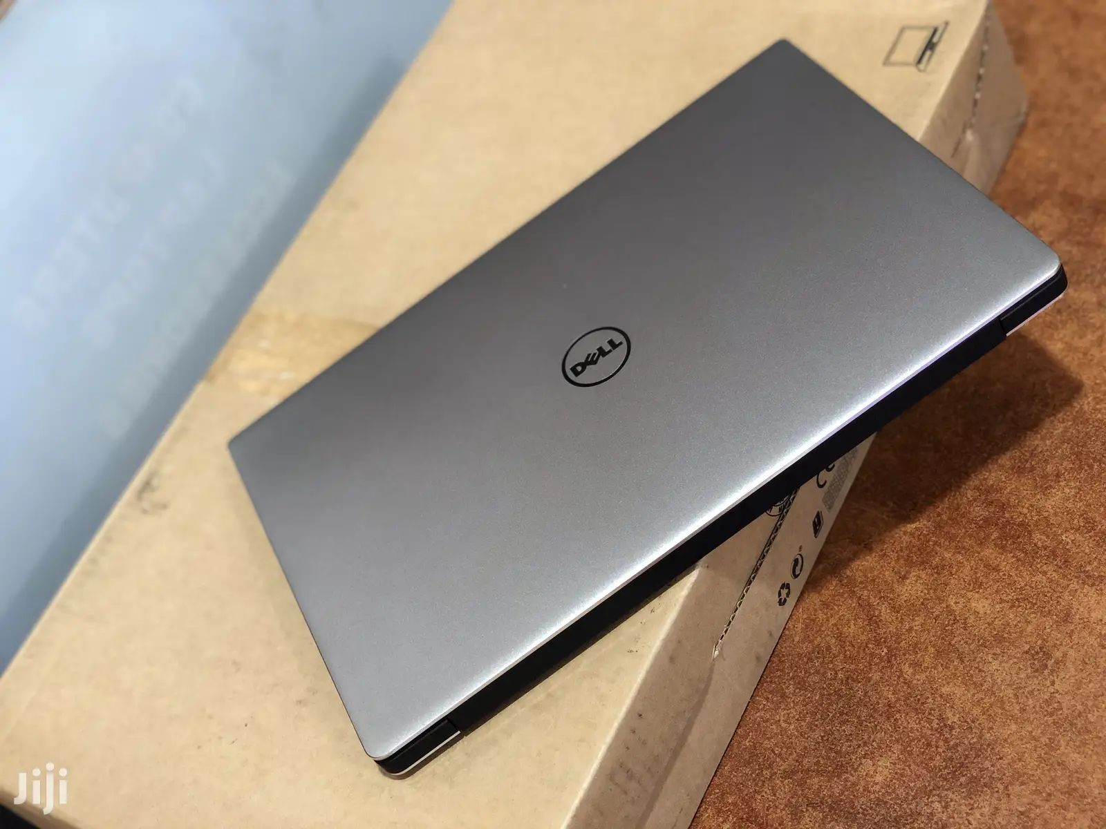 New Laptop Dell XPS 13 (9360) 8GB Intel Core I7 SSD 512GB