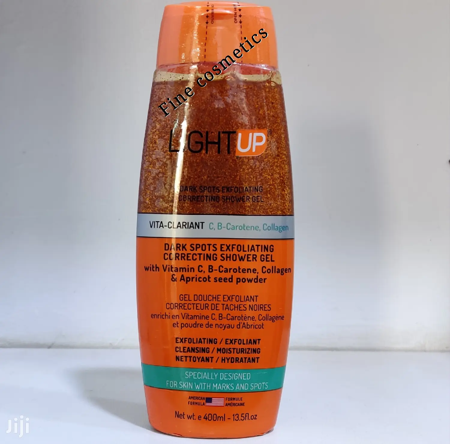 Light Up Exfoliating Dark Spots Correcting Shower Gel.