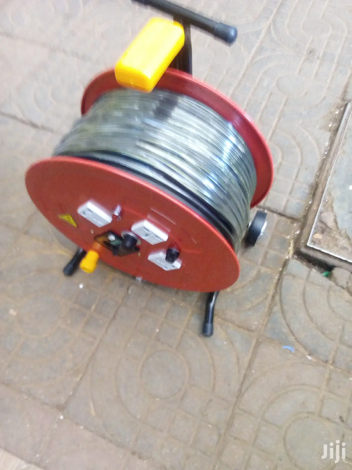 An Electric Extention Cable 2.5mm