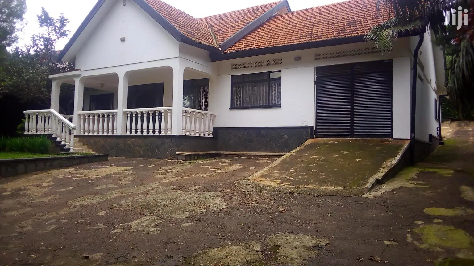 Beautiful House For Rent